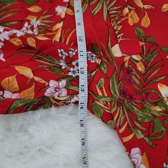 E & M Wide leg Floral Tropical Print Tie Waist Pants. Size Large. New without ta - Picture 6 of 8